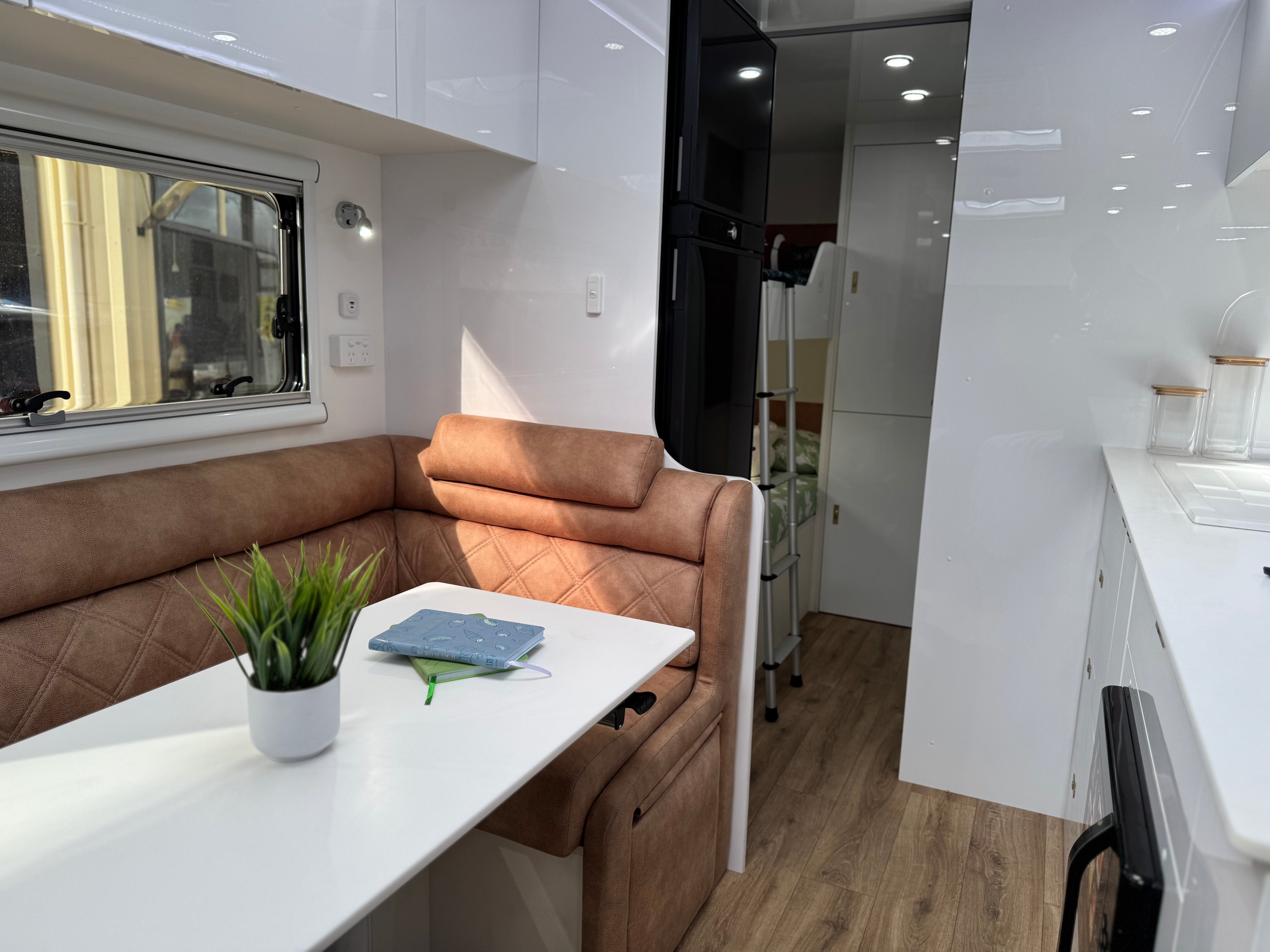 PRIME EDGE WARRIOR OFF-ROAD 21.6FT