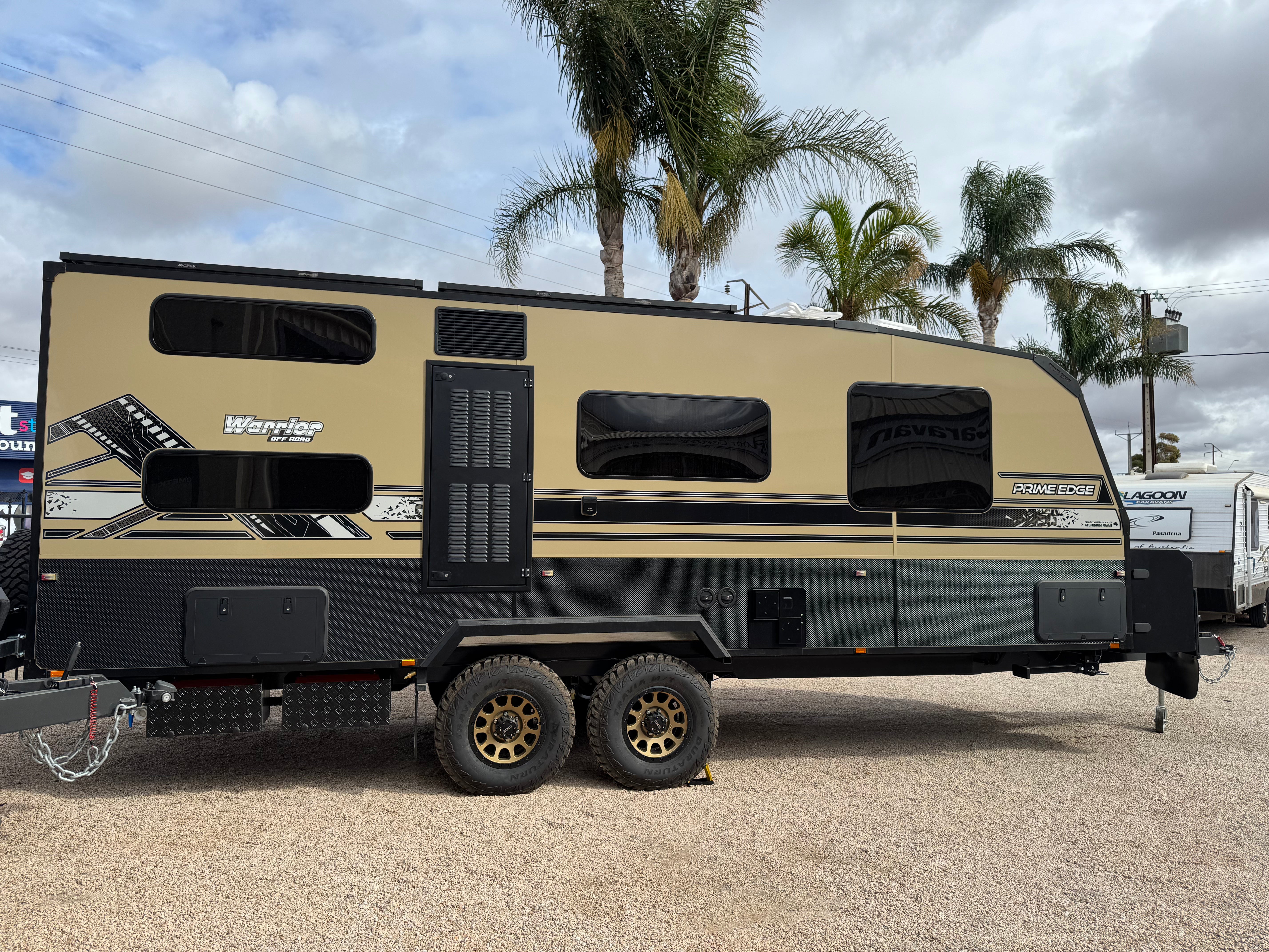 PRIME EDGE WARRIOR OFF-ROAD 21.6FT