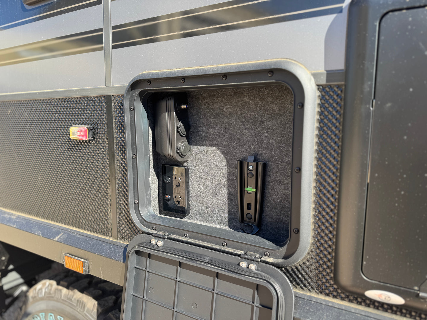 PRIME EDGE WARRIOR OFF-ROAD 18.6FT