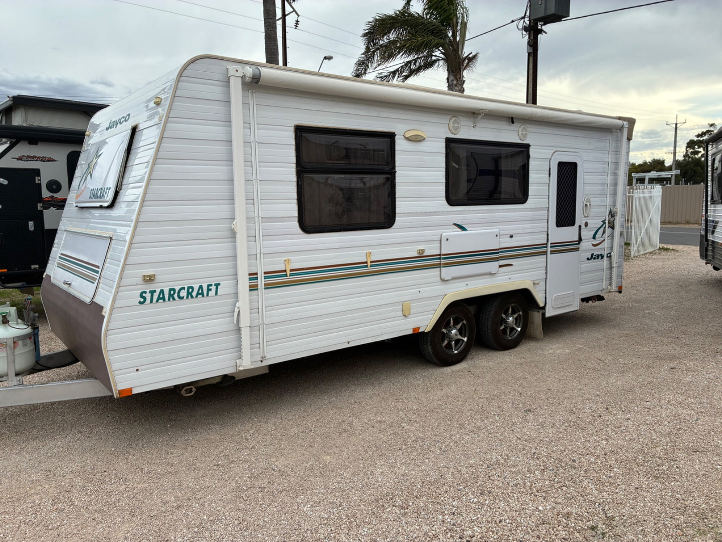 2010 Jayco Starcraft Enterprise 20ft photo 1
